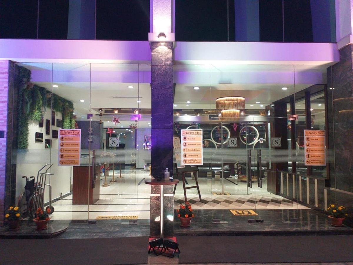 Hotel Sandy'S Tower Bhubaneswar Eksteriør bilde
